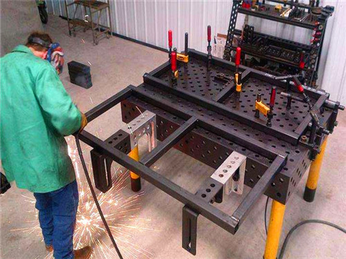 湖北机器人焊接平台